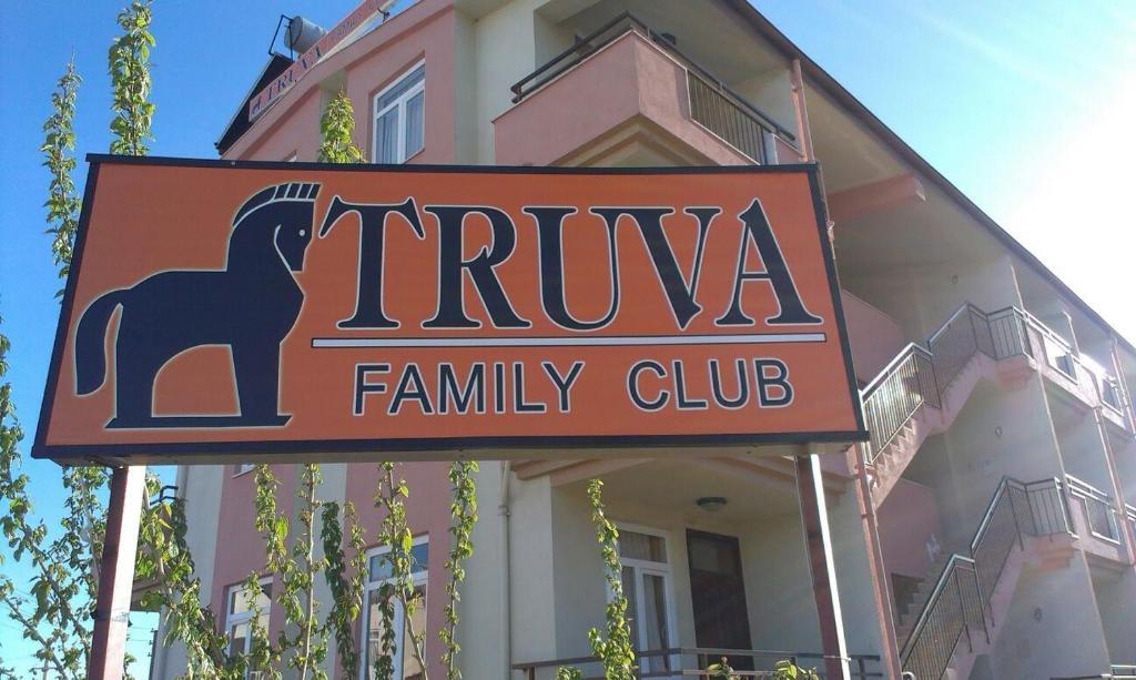 Andros Family Club Aparthotel Side Exterior photo