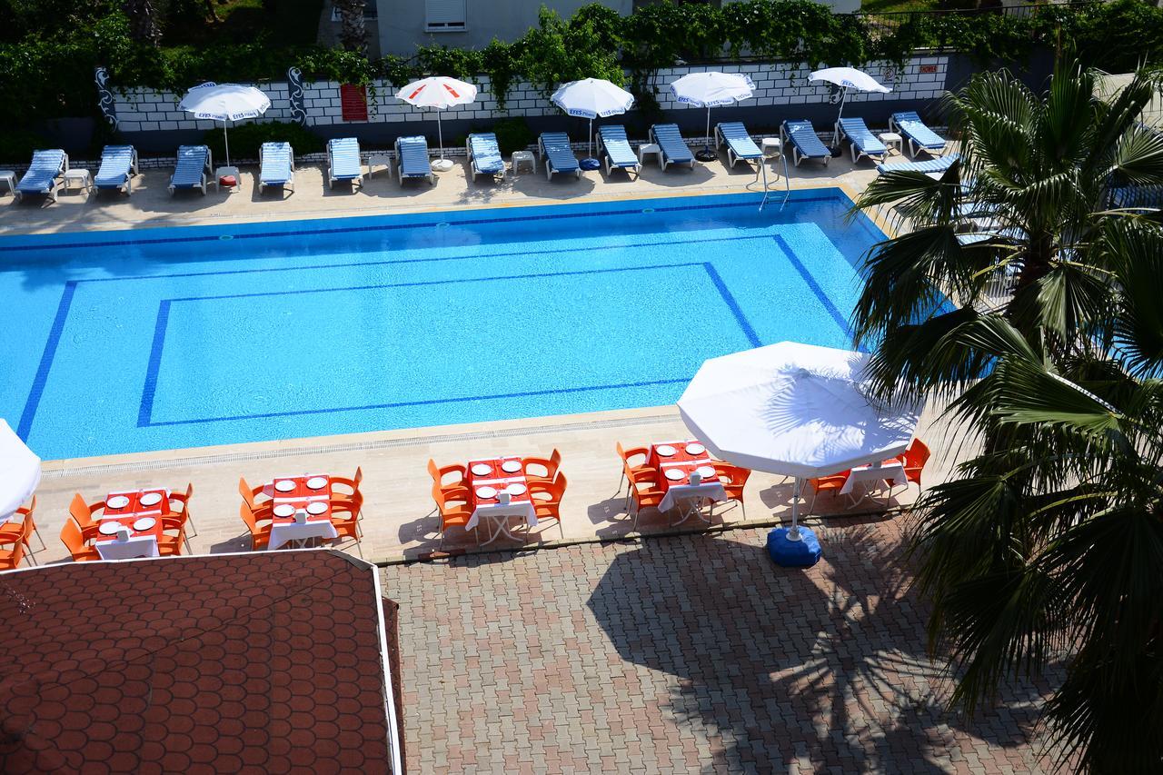 Andros Family Club Aparthotel Side Exterior photo
